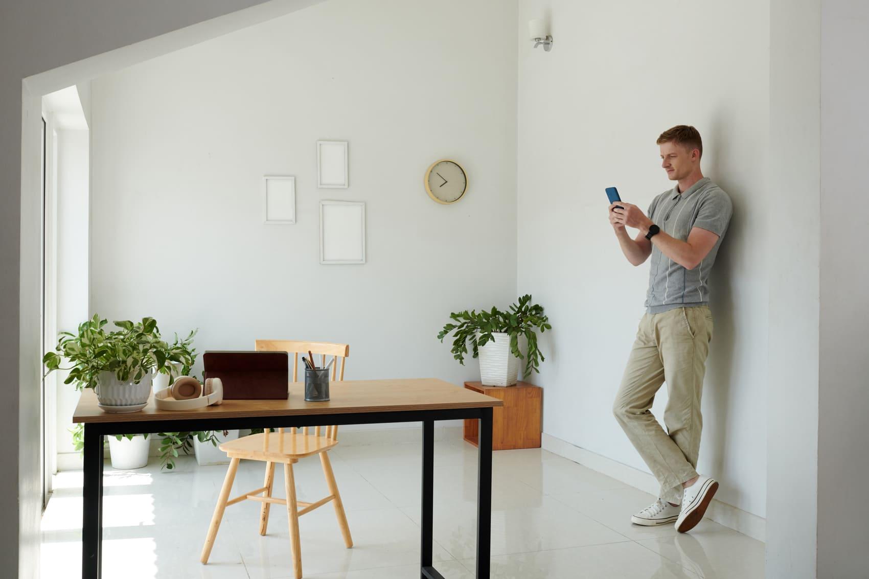 Innovación Móvil con AR: Soluciones Cross-Platform de Awellusk.